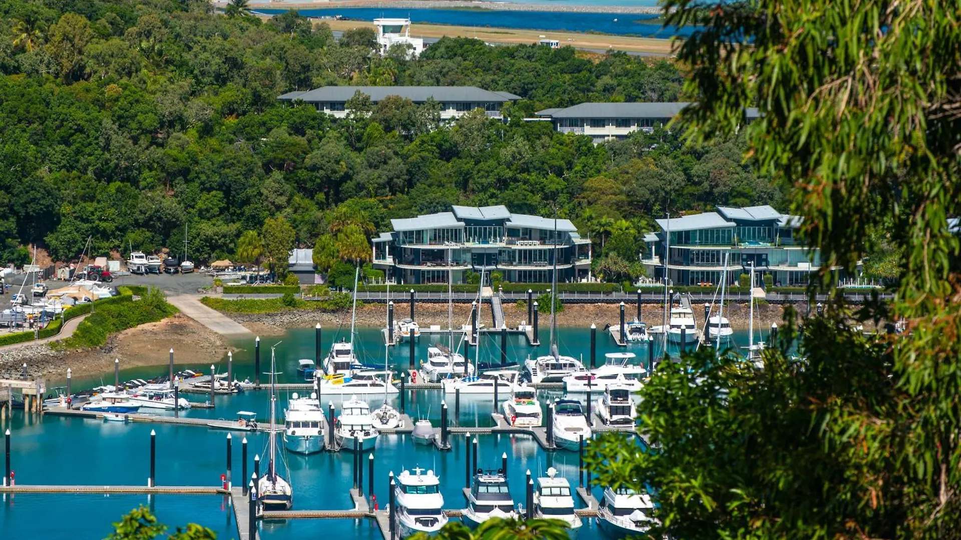 Anchorage Apartment Hamilton Island Aparthotel
